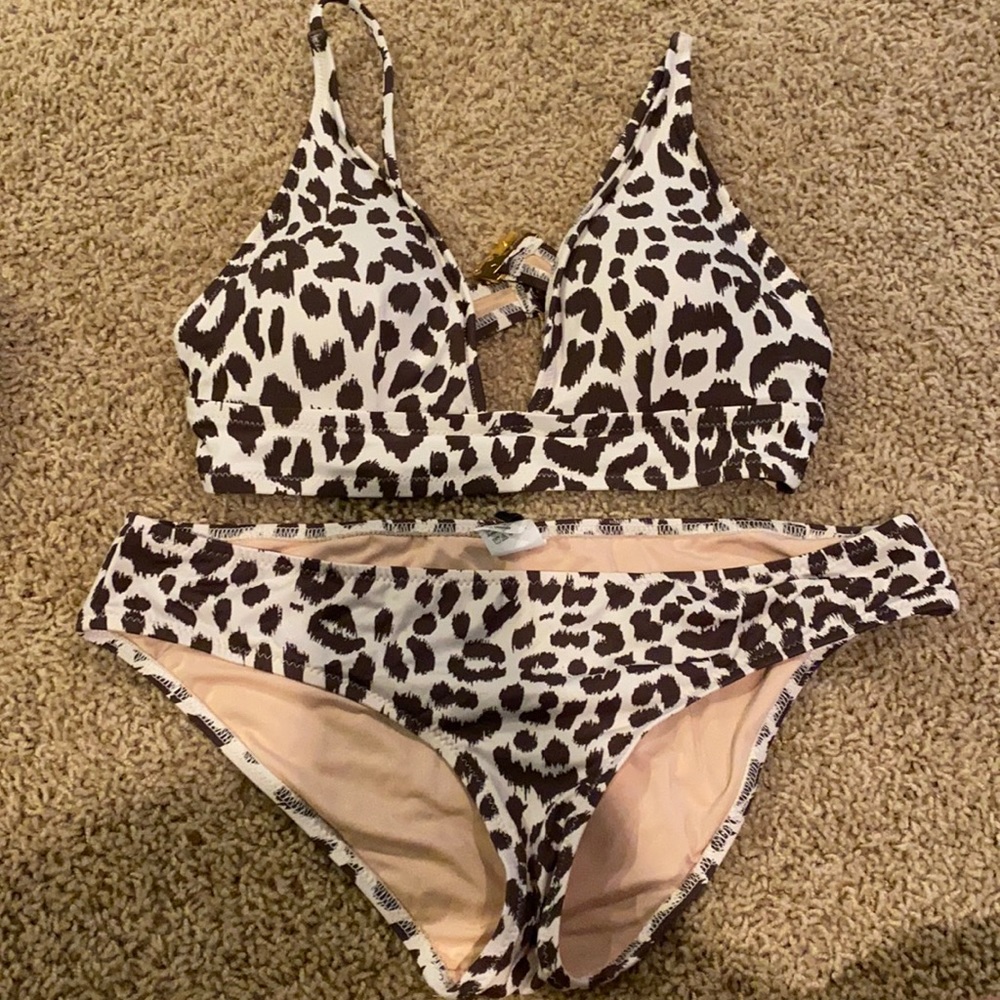Jcrew swim bottoms small top Med